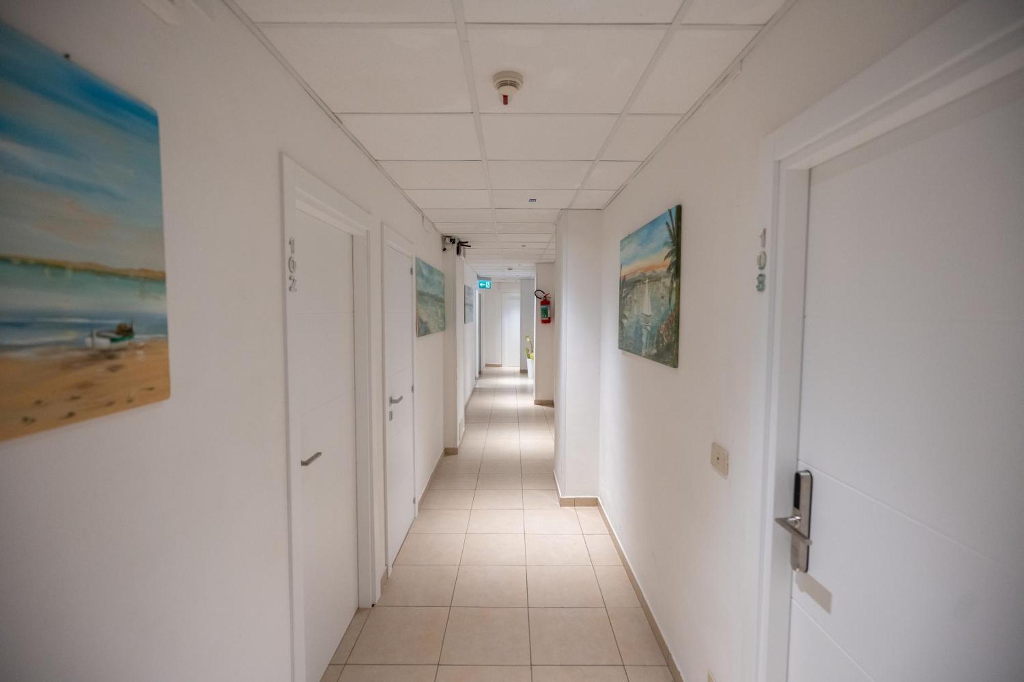 Hotel Petite Fleur Alba Adriatica Εξωτερικό φωτογραφία